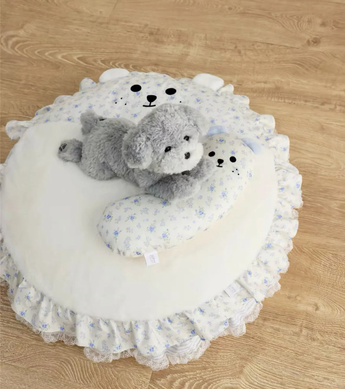 Beary Round Blue Floral Pet Cushion