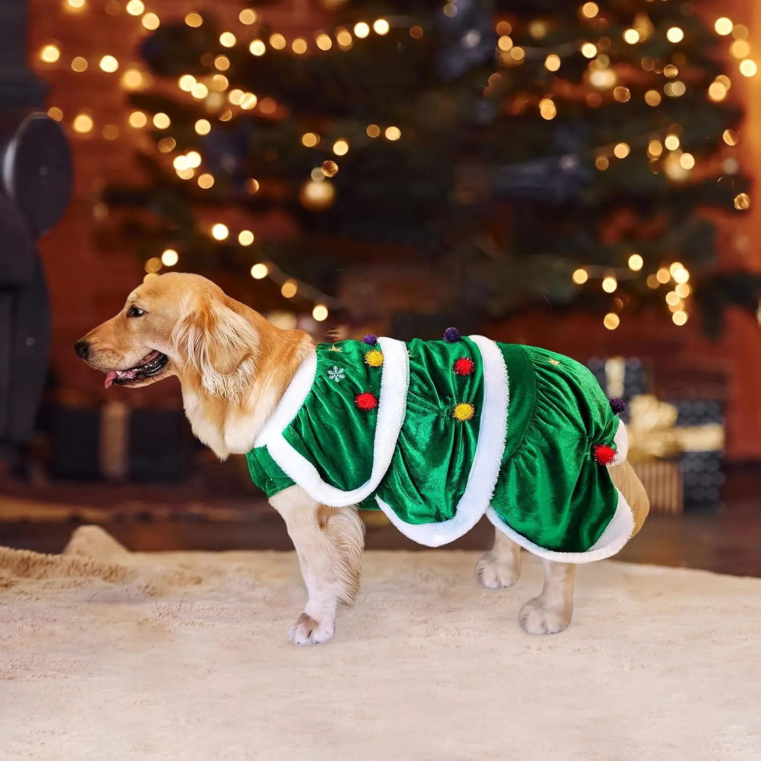 NACOCO Dog Cloak Pet Winter Clothes Christmas Tree Coat Cute and Warm Dog Costumes (Green, M)